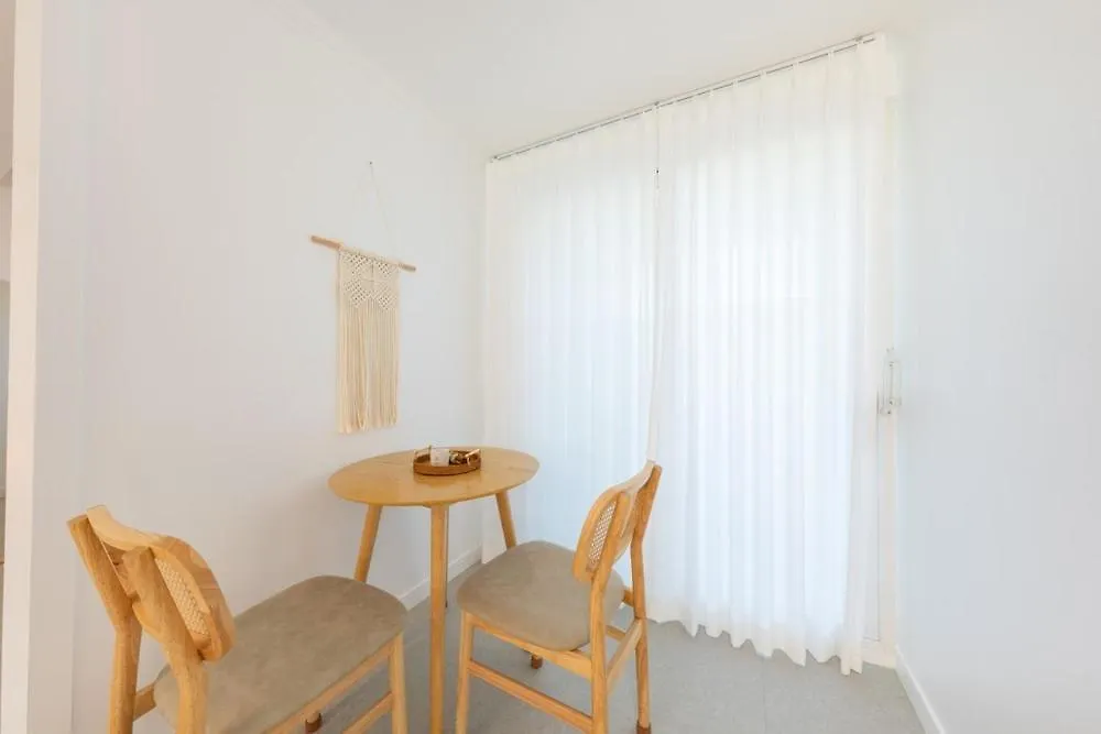 Gyeongju Insta Spa Pension Spa, Individual Bbq